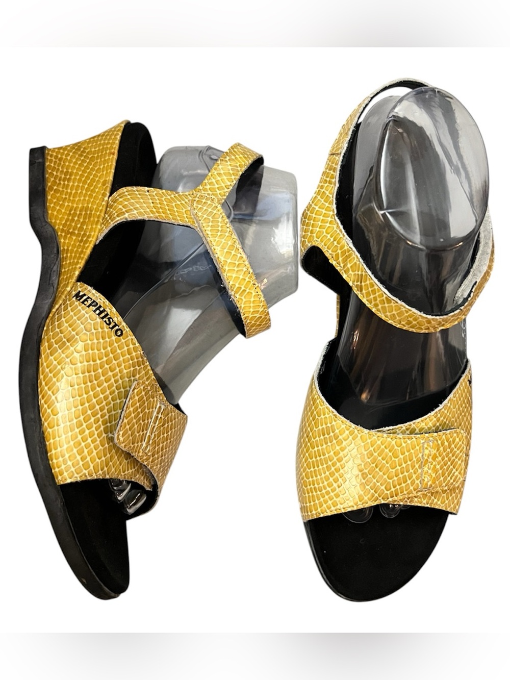 Mephisto Patent Leather Yellow Snake Print Wedge Sandals Size 41 (US 11) GUC
